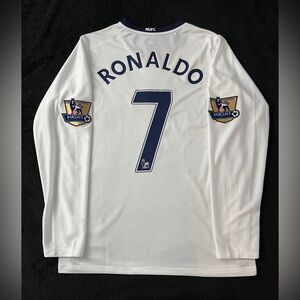 Ronaldo #7 Man United M-L Longsleeve White Retro 2008/2008 Soccer Jersey